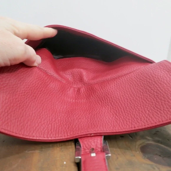 LOEWE Vintage Cherry Red Pebbled Calfskin Leather Crossbody Bag 8.5x10